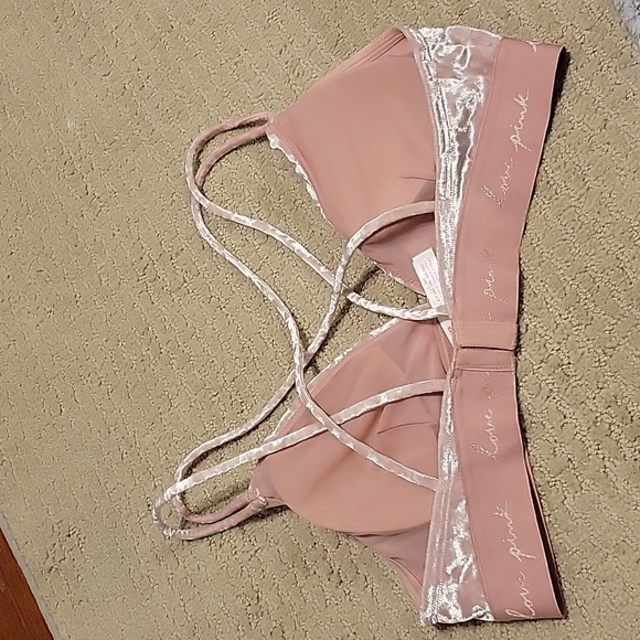 PINK velvet bra size Large Nwt - Picture 2 of 3